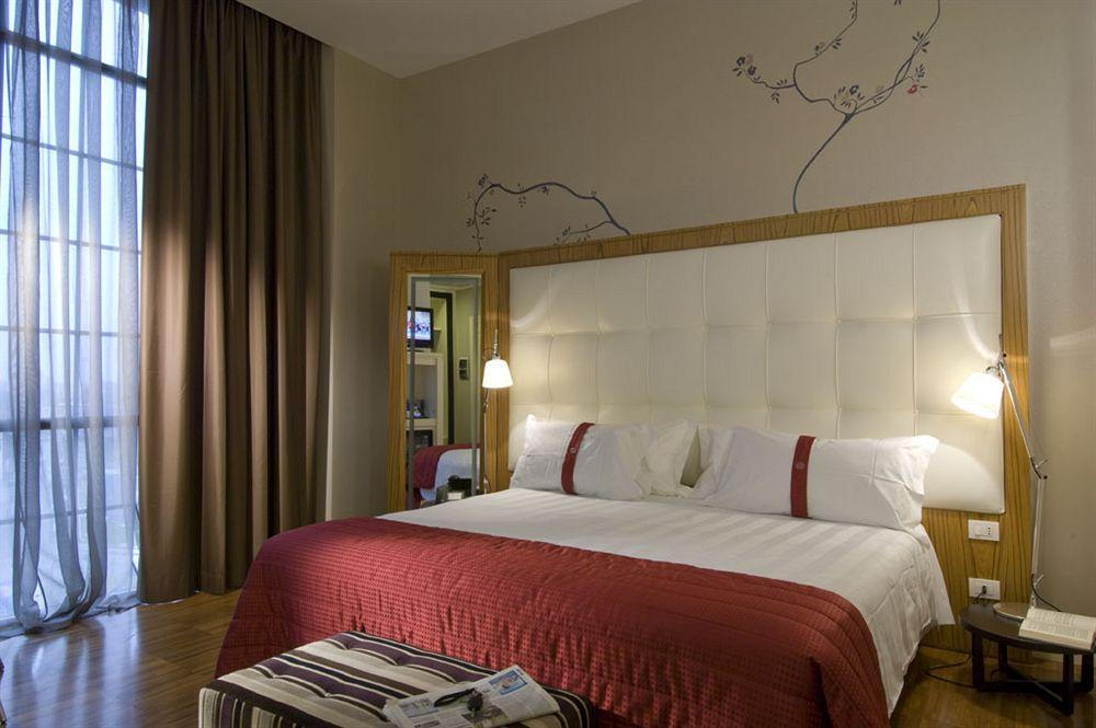 Italiana Hotels Milan Rho Fair Room photo