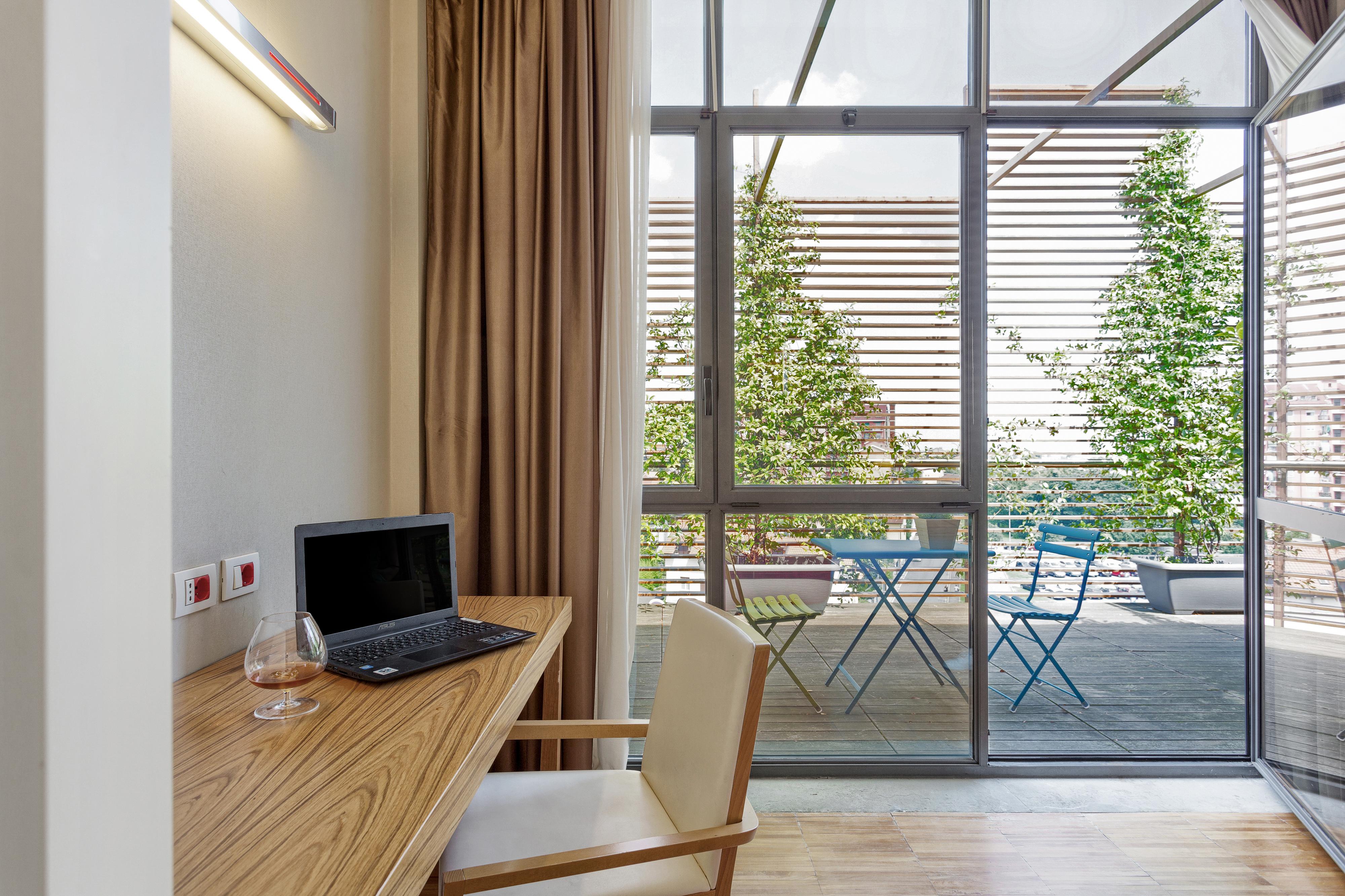 Italiana Hotels Milan Rho Fair Exterior photo