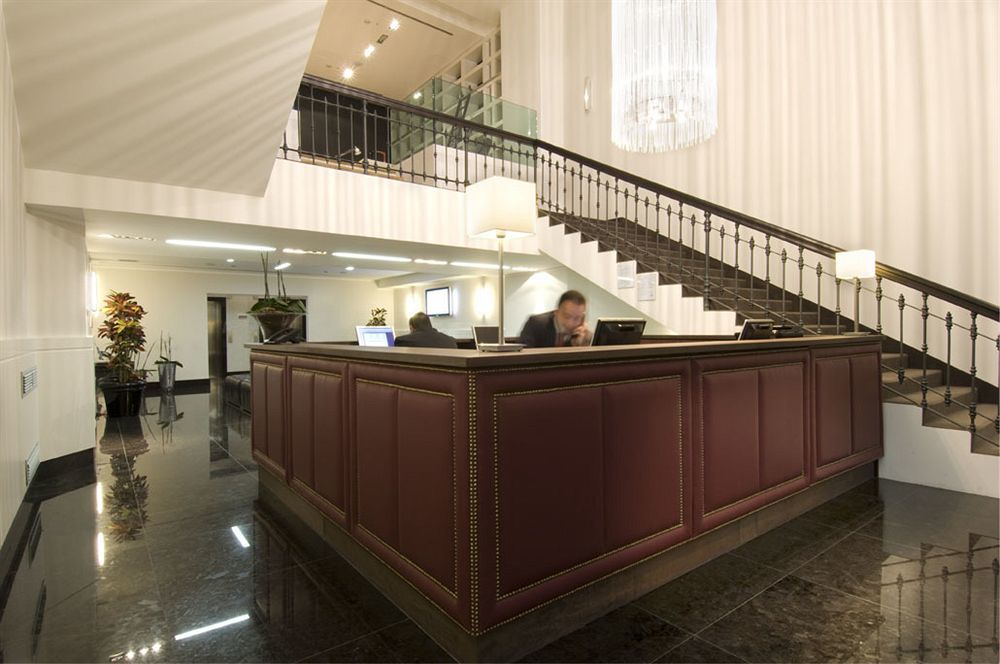 Italiana Hotels Milan Rho Fair Interior photo